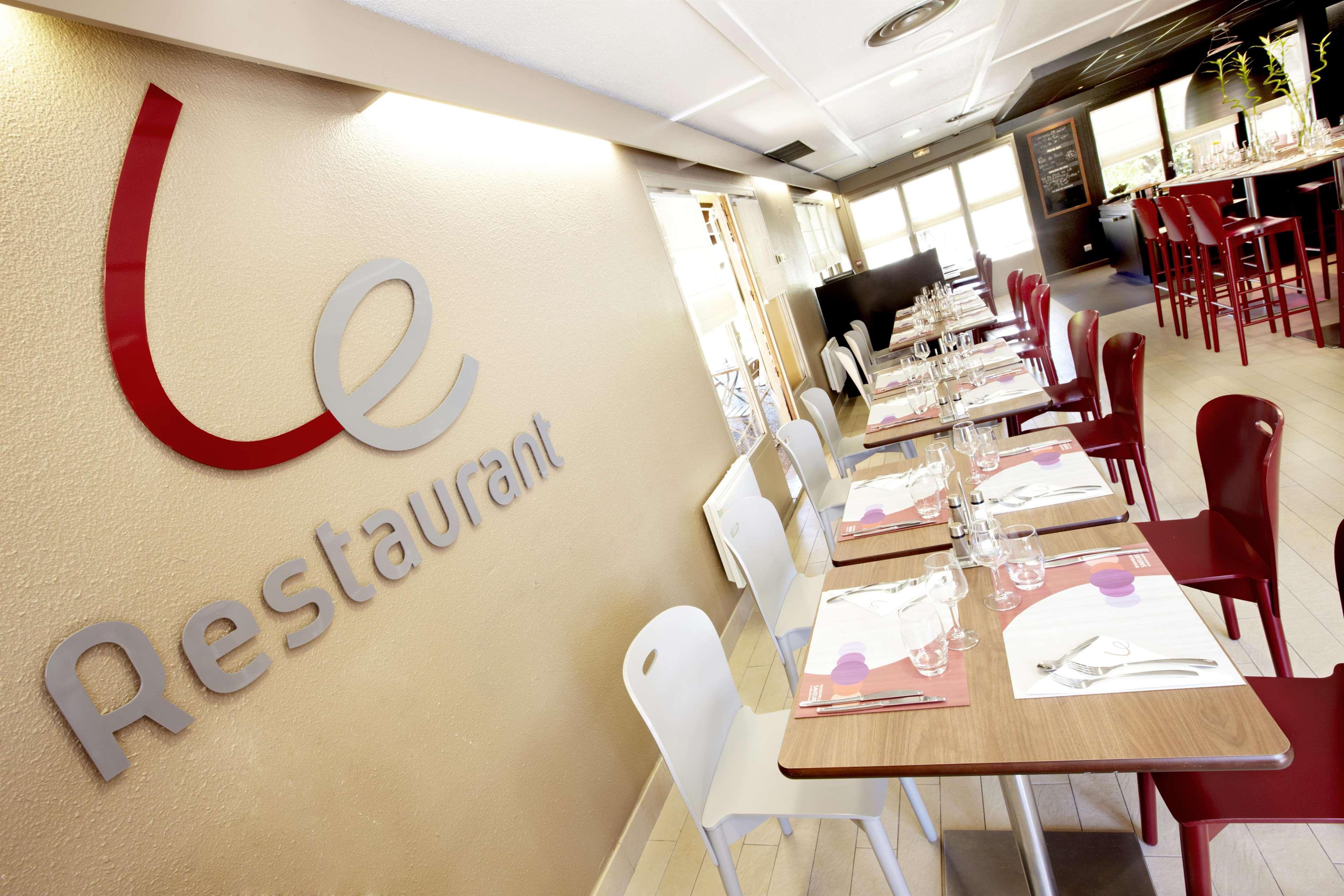 Kyriad Aeroport Marseille Vitrolles  Restaurant photo